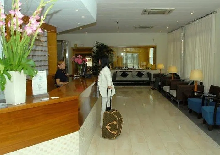 Merce 3* Пинеда-де-Мар