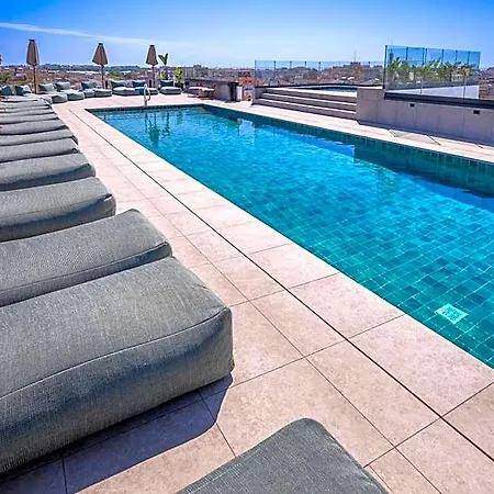 Merce Hotel 3*
