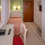 Merce Hotel
